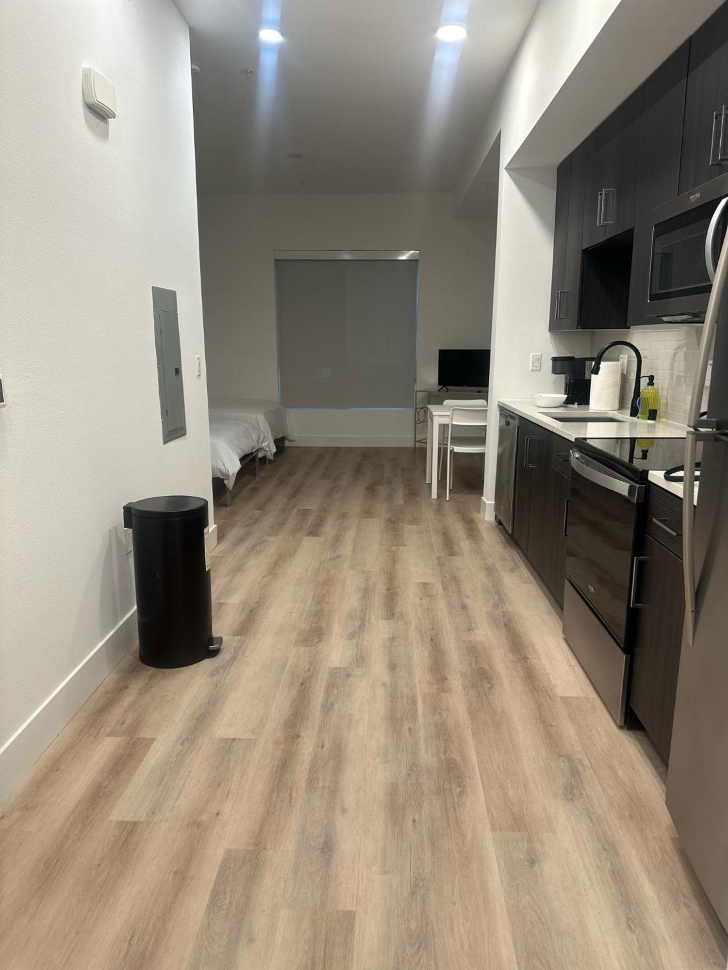 Appartamento Cozy One Bedroom & Loft Sunset Free Off Site Parking And Wifi Los Angeles